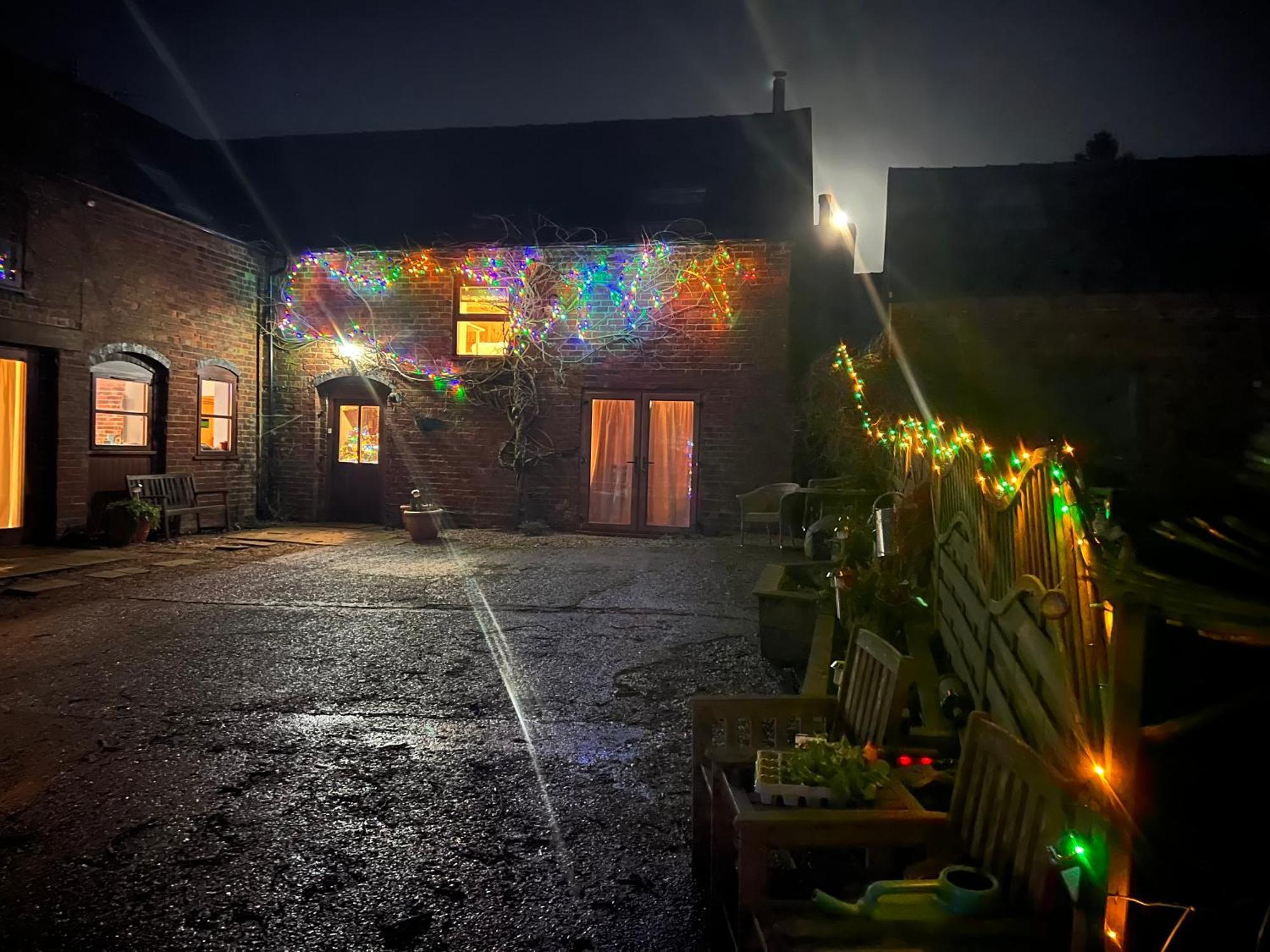 Highfields Farm B&B Stone  Bagian luar foto
